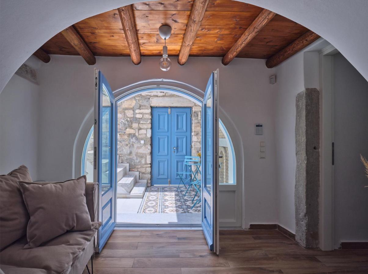 Retreat Paros - The Arch Apartment Bagian luar foto